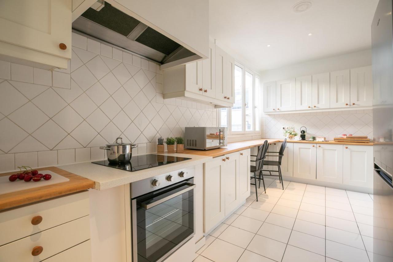 Sweet Inn - Montaigne Apartment